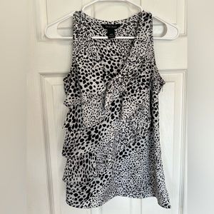 WHITE HOUSE BLACK MARKET Size XXS Woman’s White-Black Pattern Sleeveless Top